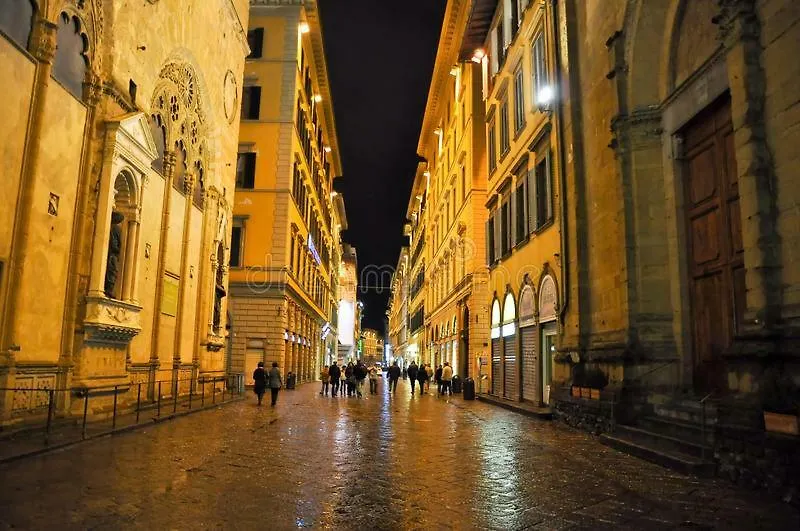 Calzaiuoli Luxury And Characteristic Apartment Florence 0*,  Italy